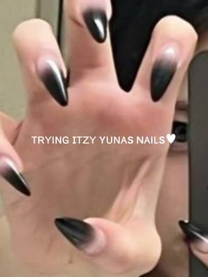 A post by @ssarahyoonn on TikTok caption: #itzy #yuna #nails  