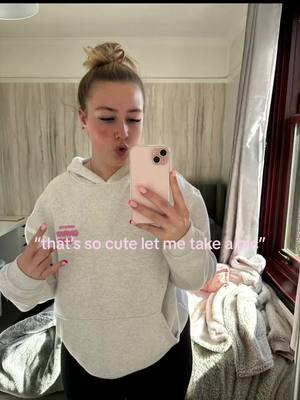 A post by @not.alanaferguson on TikTok caption: new phone and no photoes 🥲