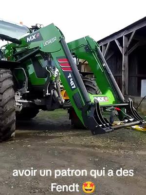 A post by @futur_agriculteur_72 on TikTok caption: dire que dans 3 mois sa recommence 🤩#fendt 