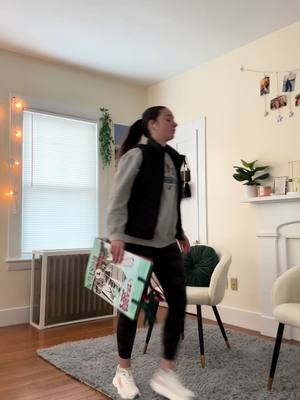 A post by @madelinemday on TikTok caption: Sunday in 50 seconds #dayinmylife #umass #diml #college #sundayreset 