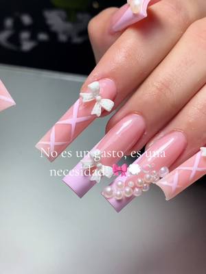 A post by @sam444h7 on TikTok caption: Los invito a seguirme en mi cuenta @Sada.nailss en instagram!🎀💭 #nails#fyp #paratii #uñastijuana 