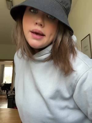 A post by @janinaand on TikTok caption: Wir lieben den sound #erinnerung #foryou #fy #trend 