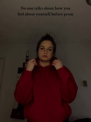 A post by @emilymae_03 on TikTok caption: It sucks fr. 