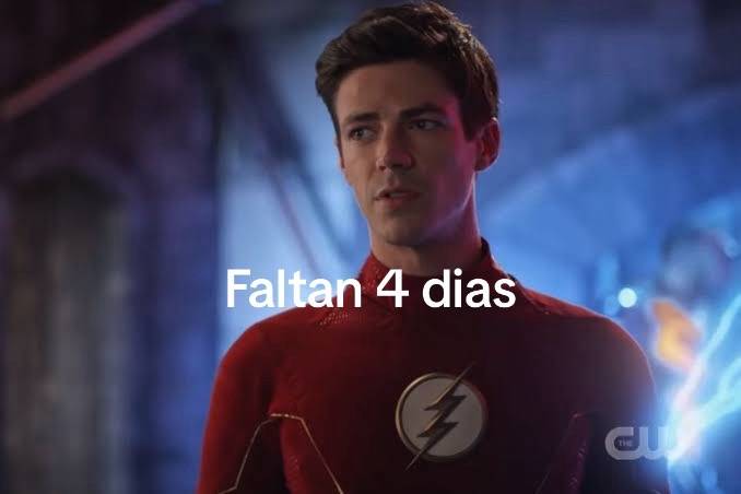 A post by @theflashx_cw on TikTok caption: El pasado se esta convirtiendo en el futuro  #lineadetiempo #grantgustin #theflash #arrowverse #viral #fyp #parati #barryallen #edit #epic #dc #emotivo #flash #sufrir #crisis #crisisentierrasinfinitas 