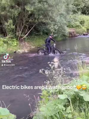 A post by @surron85 on TikTok caption: #viral #viralvideo #viraltiktok #fypage #fypシ゚viral #fyp #foryou #foryoupage #surron #surronebike 