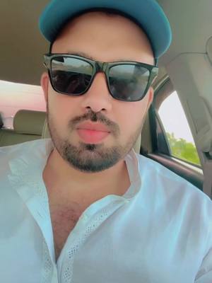 A post by @i7hammad on TikTok caption: Jiny chady sary parkh k 🤫#foryou #viralvideo #unfreezemyacount #foryoupage #tiktok 