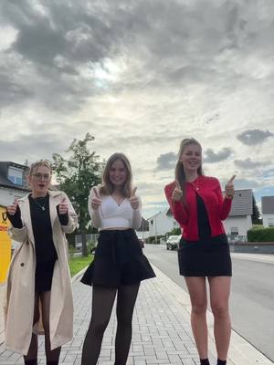 A post by @lasnew7 on TikTok caption: #outfitcheck #viral 