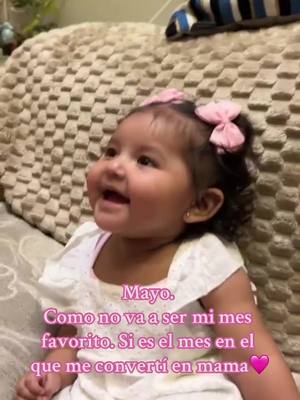 A post by @angie_delavega on TikTok caption: 🥺🥹🥹 #momlife #mamaprimeriza #bebeymama #amor #milugarfeliz 