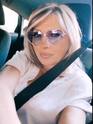 A post by @stellamarina351 on TikTok caption: #neiperteeeeeeeer#buonadomenica 