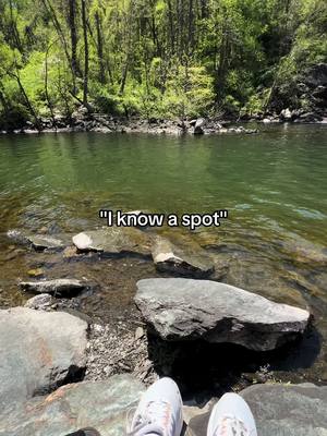 A post by @zeefaiha on TikTok caption: So peaceful😩🤌🏾 #nature 