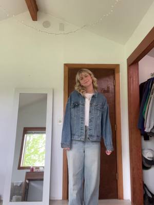 A post by @livvvvv.c on TikTok caption: Sunday church fit woohooooo