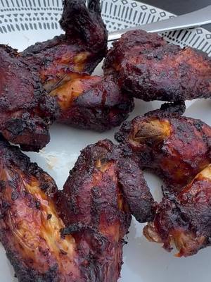 A post by @shonakclawniczak4 on TikTok caption: Kala kala chicken BBQ from yesterda dargaya😂😂 #bbq #bbqtiktok #Summer #cooking #justforfun #tiktok #viral #viralvideo #unfrezzmyaccount #followme #fyp 