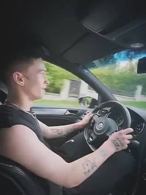 A post by @duna_milohin on TikTok caption: Затестил🤭#данямилохин #рекомендации 