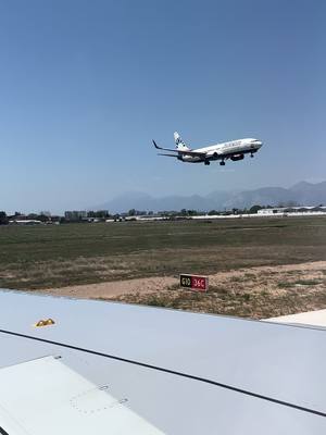 A post by @ylz.aviation on TikTok caption: #sunexpress #antalya #boeing #airbus #airport #aviation #landing #737 @easyJet @SunExpress Airlines 