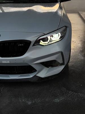 A post by @flaemchenn on TikTok caption: M2 Wash🧼 | #car #bmw #bmwm2 #fy #viral