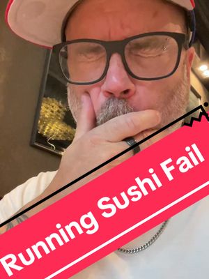 A post by @tomeder on TikTok caption: OMG Ich kann nicht glauben was da auf meinem Running Sushi-Teller war😱 #dieeinzigwahrenlifehacks #sushi #foodtiktok #essen #fail #foodblogger 