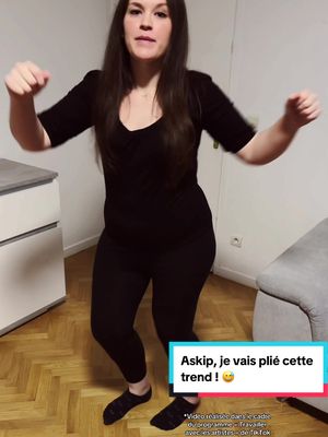 A post by @celine.comedie on TikTok caption: Askip, j’ai plié la trend ! 😅 @Franglish @Keblack Officiel #danse #franglish #keblack #humour #danse #maman #fun #family #dance 