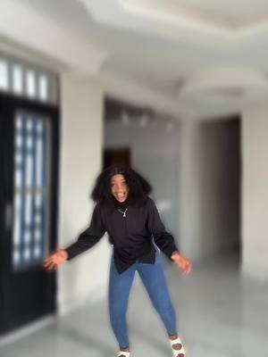 A post by @evelinekizika on TikTok