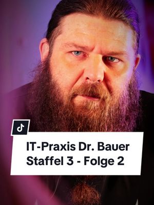 A post by @as_dialoggroup on TikTok caption: Dr. Bauer, der Bärtigste unter den Elben. #letsskipthebla #drbauer #herrschmidt #comedy #sketch #office #büro #it #firstlevelsupport #anime #japanisch #marketing #fyp