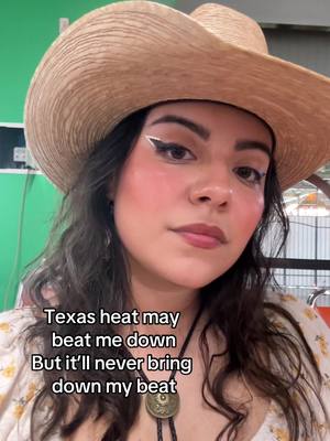 A post by @gelinaaaaaaaa on TikTok caption: Thank u @e.l.f. Cosmetics for the power grip setting spray-it’s texas tough  #livemusic #texas #satx #latinamakeup 