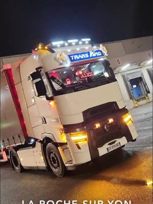 A post by @alexouragan67 on TikTok caption: #CapCut #transamd #trucker #renaultrucks #