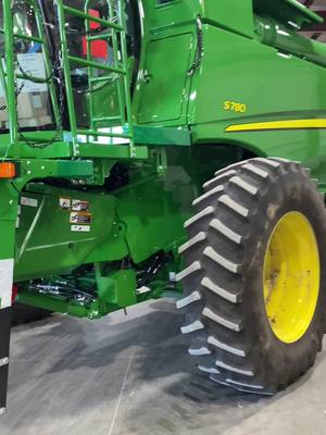 A post by @j_burris51 on TikTok caption: New Combines rolling and getting setup! #farmtok #farmer #mechanic #johndeere #farming #farmlife #agpower #agtok #agriculture 