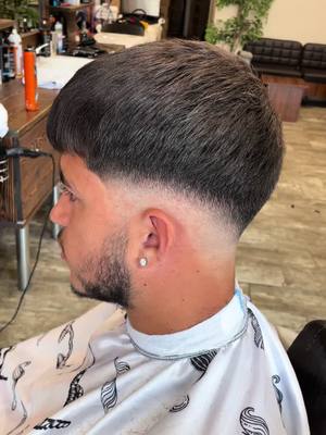 A post by @sunayalpay on TikTok caption: Mid skin fade #panasonic #panasonicgp86 #haircuts #skinfade #barbershopconnect #barbers #barbershop #londonbarbers #lowtaperfade #skinfades #barberstowntv #taperfadehaircut #barberlifestyle #haircutting #taperfade #taperfade #londonlife #berlin #germany #london 