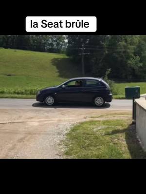 A post by @baptistechalaud19 on TikTok caption: ⚠️fake situation ⚠️réalisé sur route fermé #seat #6l #drag #burn #fyp #4u #19tdi #tdipower #mazout 