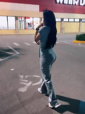 A post by @__ali_000 on TikTok caption: @Kany Garcia #yelespejomediceguapa 