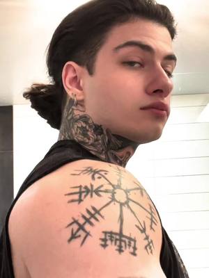 A post by @imwilliamdolan on TikTok caption: Yall like the neck tattoo? oh and IM ALIVE #fyp 