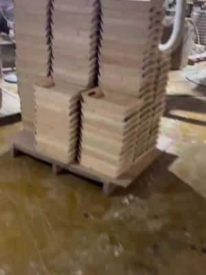 A post by @bambooproductfctory on TikTok caption: #China #manufacturer #Customized #OEM #Bamboo #breadslicer #breadkinfe #crumbtray #kitchen 