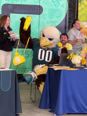 A post by @greta81 on TikTok caption: ✨material gorl✨ @Philadelphia Eagles #swoop #eagles #mascot #purse #ihavepurse 