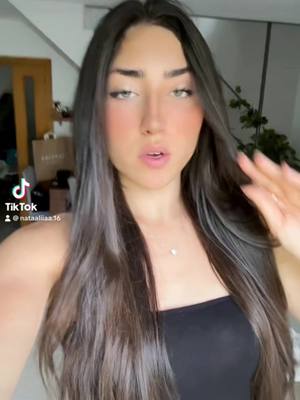 A post by @nataaliiaa.16 on TikTok caption: 🩶