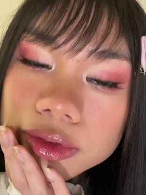 A post by @misocolorful on TikTok caption: Replying to @💌 tofu !!!!!!!! #makeup 