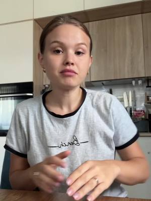 A post by @ellamachilskaya on TikTok caption: Думала я, пока меня не настиг этот возраст 🤣 теперь больше так не думаю!