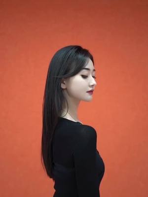 A post by @jasminee0169 on TikTok caption: #girl#woman#beautiful#sunny#girlfriend#beauty#beautifulgirl#beautgirl (168)#girl#woman#beautiful#sunny#girlfriend#beauty#beautifulgirl#beautgirl (168)