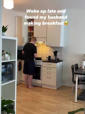 A post by @cherrybells1896 on TikTok caption: POV: MY HUSBAND rarely cook so waking up to see him making food is so green flag💚 #interracialcouple #filipinagirl🇵🇭 #finnishman🇫🇮 