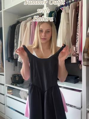 A post by @jennymlec on TikTok caption: Wie findet ihr das Kleid? 🌸 Mit dem Code „jenny2024" 20% Rabatt (auf nicht reduzierte Artikel) und 5% Rabatt (gilt für alle, auch reduzierte Artikel) mit dem Code "Je5OFF" @Halara_official @halara_de #haul #summeroutfit #tryonhaul #halara #outfit #Summer #fy 