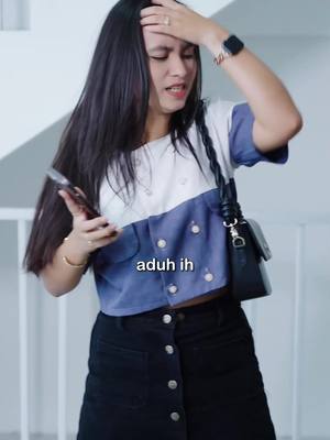 A post by @vionawu on TikTok caption: Orang suruhan papa #trending #tiktoktainment #viralvideo #fyp #drama #viraltiktok #MLBBNEXTCREATOR 