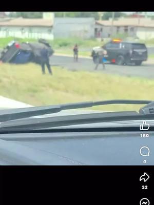 A post by @acruz199509 on TikTok caption: #laredotexas956 #956 No Te Acabes Laredo 🤣😂 #fyp 