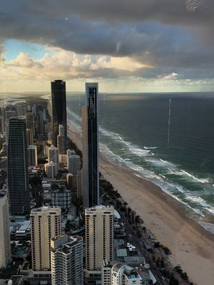 A post by @noaaadh on TikTok caption: GOLD COAST #australia #goldcoast #skypoint #🇦🇺 