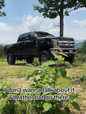 A post by @senditorbendit1 on TikTok caption: #lariat #67powerstroke #powerstroke #ford #sky #veiw #grappaholics #f250 #turbodiesel 