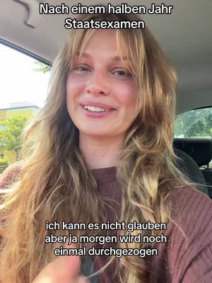 A post by @evairina on TikTok caption: Emotionen liegen blank 🪥 #zahnmedizin #letzteprüfung #dentistry 