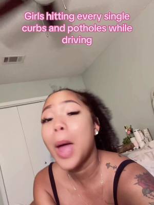 A post by @itssmolly_noperk on TikTok caption: #trending #foryou #foryoupage #girls #viral 