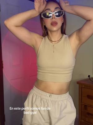 A post by @canndyvega_ on TikTok caption: Dice que estoy buena, que estoy physically fit #bombom#badgyal @Bad Gyal #dancing 