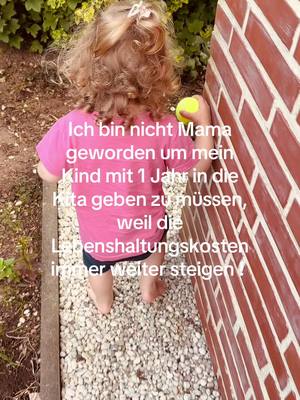 A post by @kira.roth on TikTok caption: Folge mir  auf Instagram für mehr mama Content 🤍  Mehr zeit  mit deinem kind ? Ja das kannst auch du !🤍  Link für mein Instagram account in der bio 📲  #tiktok #mamaalltag #momlife #zeit #liebe #kinder #momoftwo #onlinebusiness 