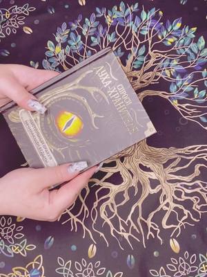 A post by @toki_taro on TikTok caption: для тебя  #shorts #magic #tarot #заговоры