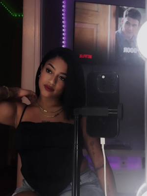 A post by @sharoncastro___ on TikTok caption: Que linda eres 😩🫦 #capcut #foryou #parati #latina #fyp #viral #CapCut 