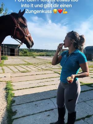 A post by @resathenga_ on TikTok caption: Du machst mich glücklich ❤️✨💪#foryou #foryoupageofficiall #foryoupage #fy #horsesontiktok #horsetok #horsesoftiktok #CapCut #