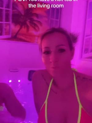 A post by @inked.jules on TikTok caption: Männerfreie Zone 😜 #livingmybestlife #hottub #girls #girlssupportgirls #livingroom #fyp #fy #foryou #foryoupage 